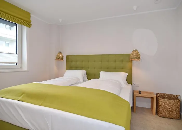 Ebbe Flut, Whg 3 Lägenhet *